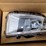 مجموعه چراغ جلو راست - قاب سفيد FRONT HEADLAMP ASSY-RH22